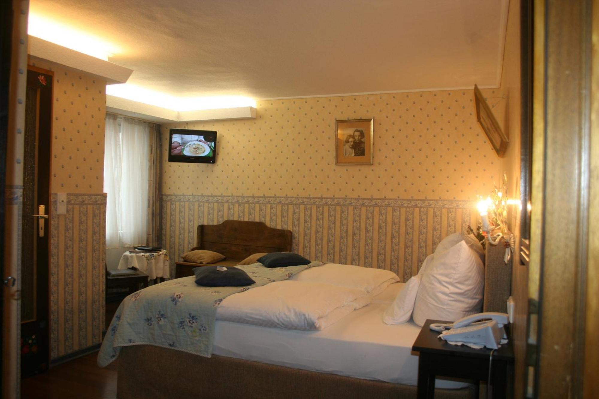 Maerchenhotel Бернкастель-Кюс Экстерьер фото